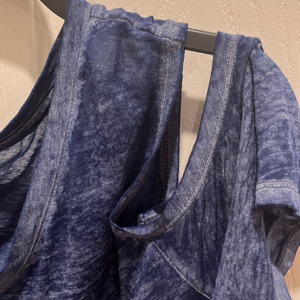Seven7 Blue Cold Shoulder Tee with Pocket L - Picture 3 of 4